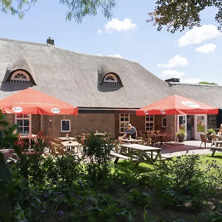 Modern 2km From De Efteling